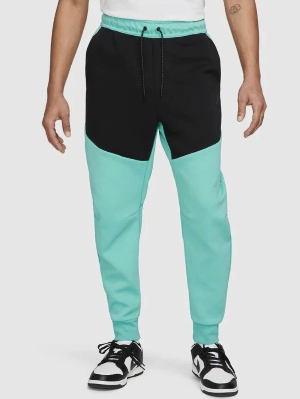 Nike Dri-FIT joggers Color Block Joggers Size Medium Mens